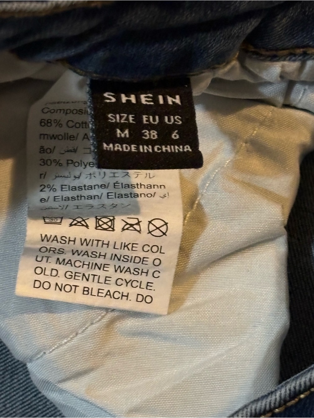 SheIn Women's Mid-Waist Pile Flared Jeans in size 6 M - Picture 6 of 6